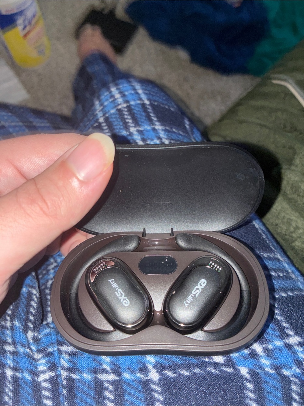 Wireless Earbuds over ear